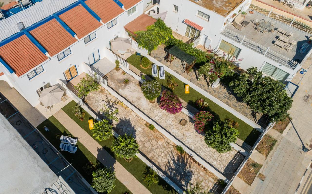 Fig Tree Beach Houses In The Heart Of Protaras Exterior foto